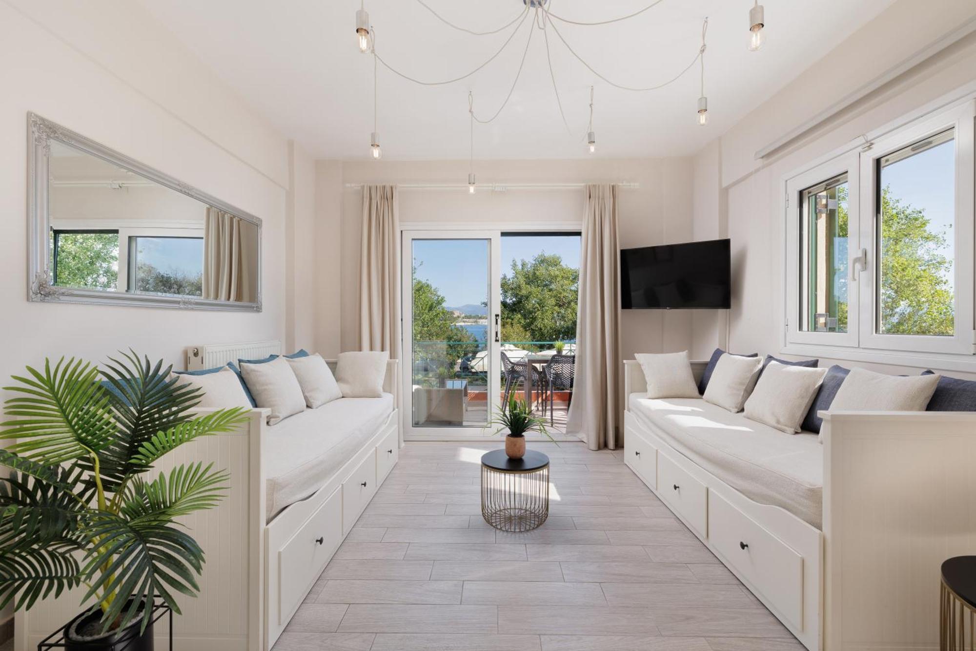 Corfu Town Luxury -c Apartment *