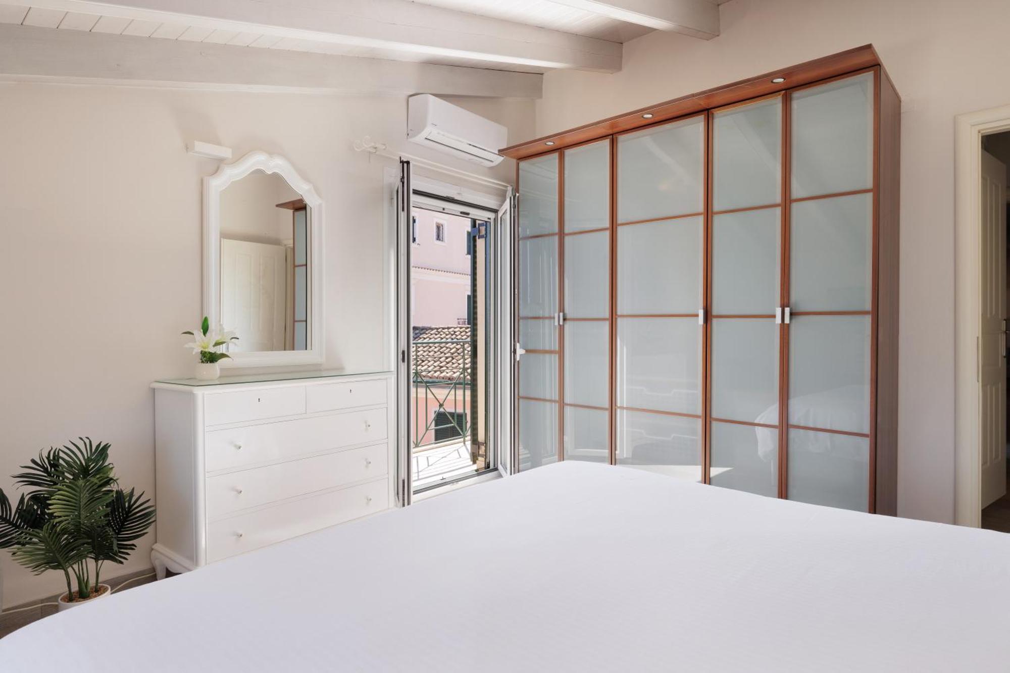 Corfu Town Luxury -c Apartment Corfu (city)